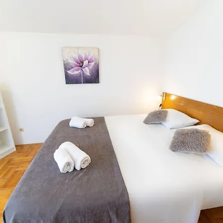 Charming & Spacious Family Near In * Kaštela